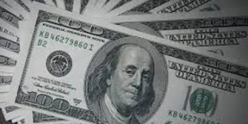 DÓLAR: moeda cai ao menor nível em dois anos com negociações de paz