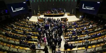 Comissão especial pode acelerar aumento do teto do MEI na Câmara, afirma Lupion
