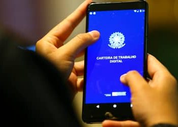 Fim da jornada 6×1 pode aumentar processos trabalhistas, avalia ex-juiz do Trabalho