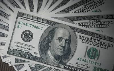 Dólar conclui último pregão em queda de 0,17%, cotado aos R$ 5,15 Dólar conclui último pregão em queda de 0,17%, cotado aos R$ 5,15