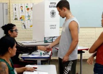 ELEIÇÕES 2026: Flávio Bolsonaro lidera no Sul e no Norte/Centro-Oeste; Lula mantém vantagem no Nordeste