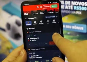Após governo limitar publicidade, especialistas defendem proibição das bets no Brasil