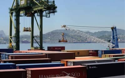 CNI, Amcham e Câmara de Comércio dos EUA propõem acordo para barrar novas tarifas ao Brasil CNI, Amcham e Câmara de Comércio dos EUA propõem acordo para barrar novas tarifas ao Brasil