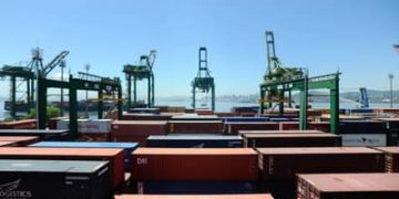 CNI defende negociação com os EUA e propõe nova missão da política industrial após aumento de tarifas CNI defende negociação com os EUA e propõe nova missão da política industrial após aumento de tarifas