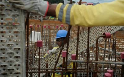 Desempenho da construção recua em junho e condições financeiras seguem negativas Desempenho da construção recua em junho e condições financeiras seguem negativas