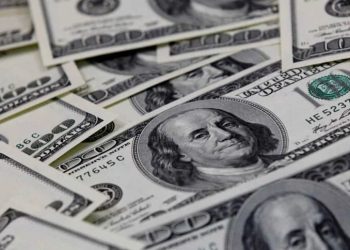 Dólar fecha o último pregão aos R$ 5,08, após alta de 0,44%