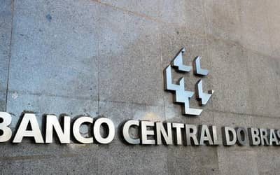 IBC-Br avança 0,1% em maio e indica desaceleração da atividade econômica IBC-Br avança 0,1% em maio e indica desaceleração da atividade econômica