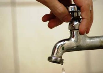 Saneamento básico: Câmara aprova projeto que proíbe cobrança de tarifa mínima de água e esgoto