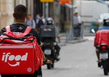CAIXA e iFood facilitam financiamento de motos e bicicletas elétricas para entregadores