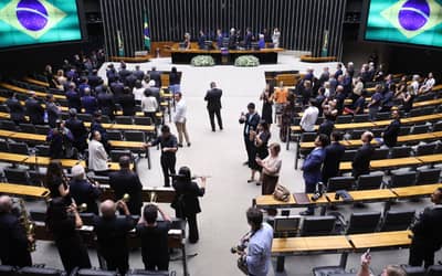 Com menos candidatos, Câmara deve ter maior número de reeleições em 2026 Com menos candidatos, Câmara deve ter maior número de reeleições em 2026
