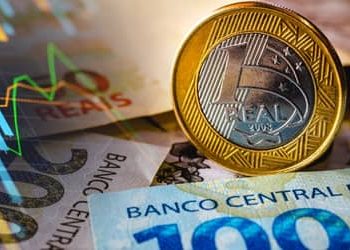 Mercado mantém projeções para inflação, juros, PIB e dólar em 2026