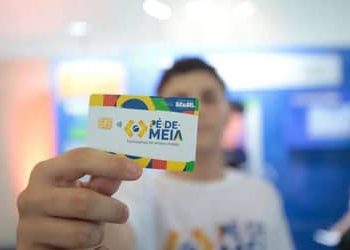 Pé-de-Meia: pagamento para nascidos em março e abril será feito nesta terça-feira (25)