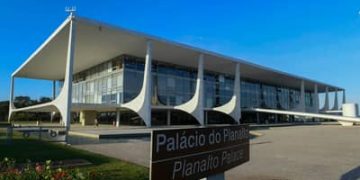 Presidenciáveis cumprem agendas no Rio Grande do Norte, São Paulo e Maceió nesta quinta (20) Presidenciáveis cumprem agendas no Rio Grande do Norte, São Paulo e Maceió nesta quinta (20)