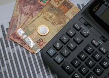 Receita detalha regras para retenção de 10% sobre lucros e dividendos na fonte