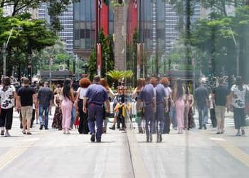 147 das 195 cidades brasileiras bilionárias registraram aumento da população