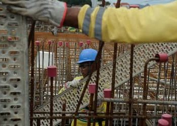 Atividade da construção recua em agosto e emprego tem menor índice desde 2017