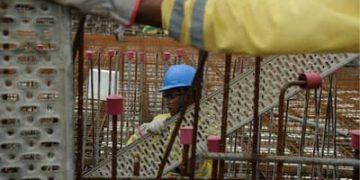 Atividade da construção recua em agosto e emprego tem menor índice desde 2017