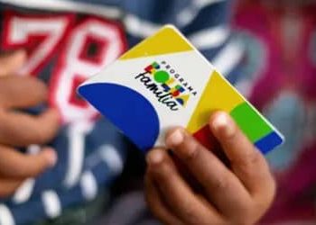Bolsa Família: pagamentos para beneficiários com NIS terminado em 7 começam nesta sexta-feira (25)