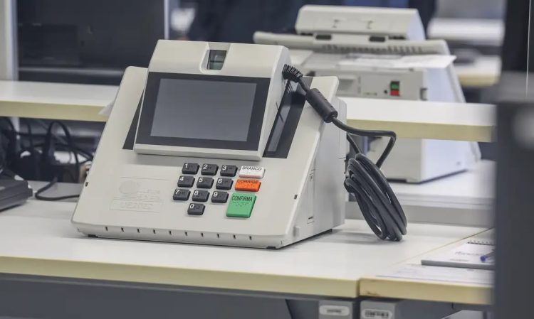Eleições 2026: Justiça Eleitoral reformula plataforma para ajudar eleitor a identificar fake news Eleições 2026: Justiça Eleitoral reformula plataforma para ajudar eleitor a identificar fake news