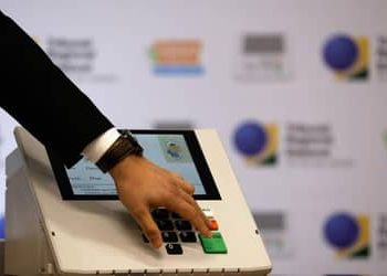 Eleições 2026: saiba como o eleitor pode fiscalizar a campanha e denunciar irregularidades
