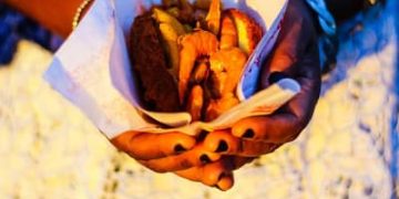 Ofício das Baianas de Acarajé mantém vivos saberes de matriz africana transmitidos entre gerações Ofício das Baianas de Acarajé mantém vivos saberes de matriz africana transmitidos entre gerações