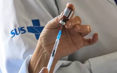 SUS inicia distribuição da Pneumo 20 para idosos com 85 anos ou mais SUS inicia distribuição da Pneumo 20 para idosos com 85 anos ou mais