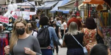 Dia da Micro e Pequena Empresa: CACB defende correção dos limites de faturamento do Simples Nacional Dia da Micro e Pequena Empresa: CACB defende correção dos limites de faturamento do Simples Nacional