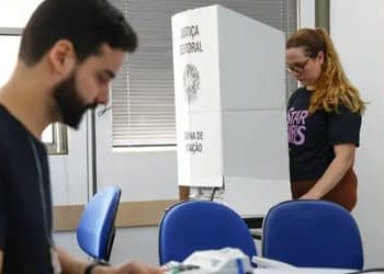 Eleições 2026: MG e SP elegem governadores enquanto ES e RJ ficam para o 2º turno