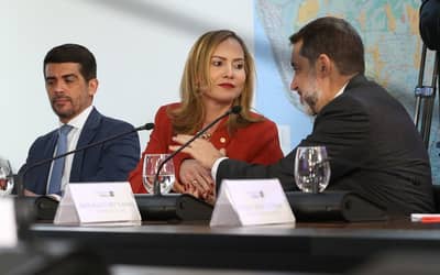 INSS garante pagamento a mulheres afastadas do trabalho por violência doméstica INSS garante pagamento a mulheres afastadas do trabalho por violência doméstica