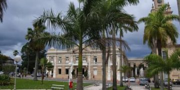Previsão do Tempo: João Pessoa/PB tem quinta com chuva isolada e máxima de 33°C Previsão do Tempo: João Pessoa/PB tem quinta com chuva isolada e máxima de 33°C