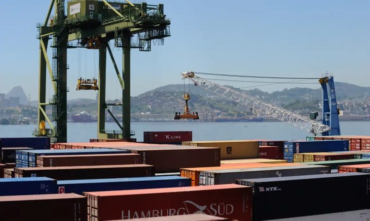 Tarifaço: São João da Barra (RJ) lidera perdas municipais nas exportações aos EUA; veja ranking
