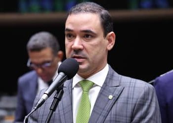 Tocantins elege Vicentinho Júnior (PSDB) como governador
